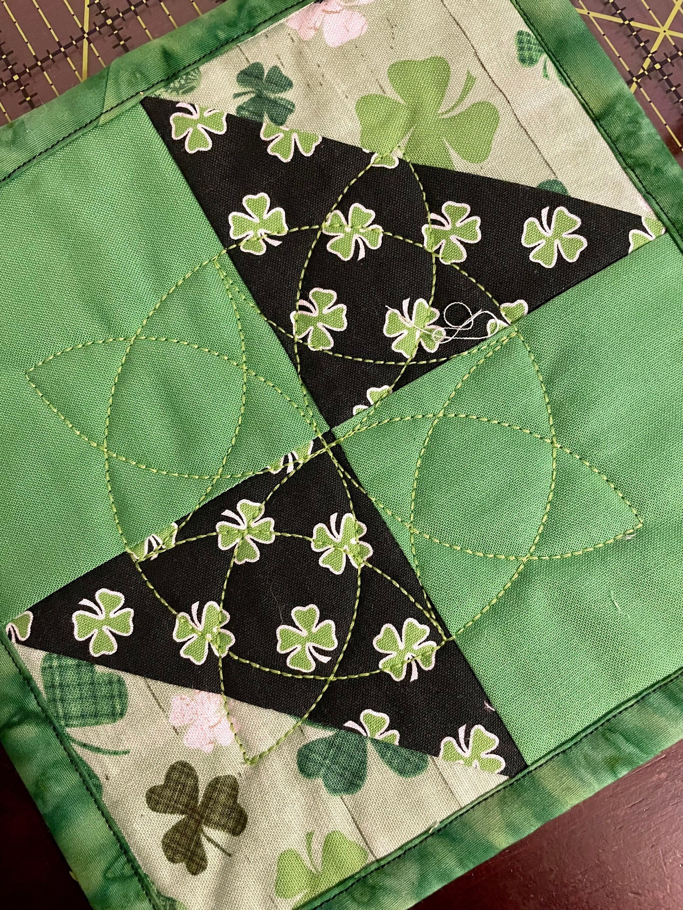St. Patrick's Day Mug Rug, Shamrock Quilted Coaster, Teacher's Gift, Unique Coaster, Desk Decorations, Home Office, Coffee Bar, Tiered Tray