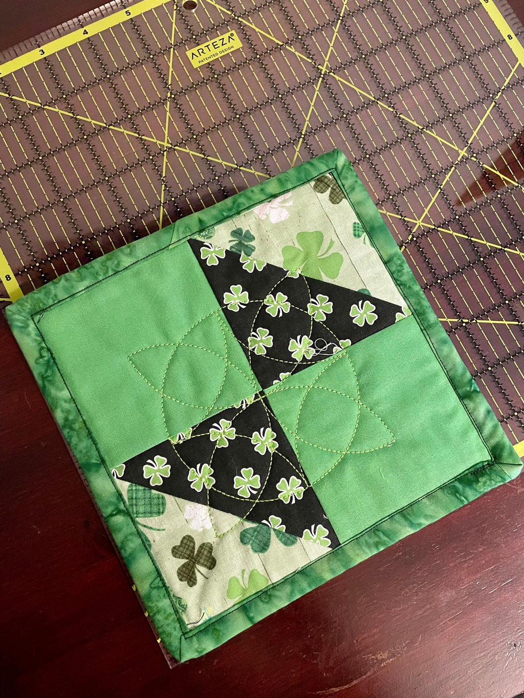 St. Patrick's Day Mug Rug, Shamrock Quilted Coaster, Teacher's Gift, Unique Coaster, Desk Decorations, Home Office, Coffee Bar, Tiered Tray